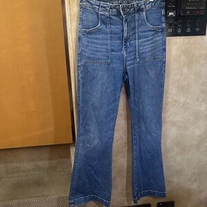 American Eagle Outfitters Women's Flare Jeans in Blue